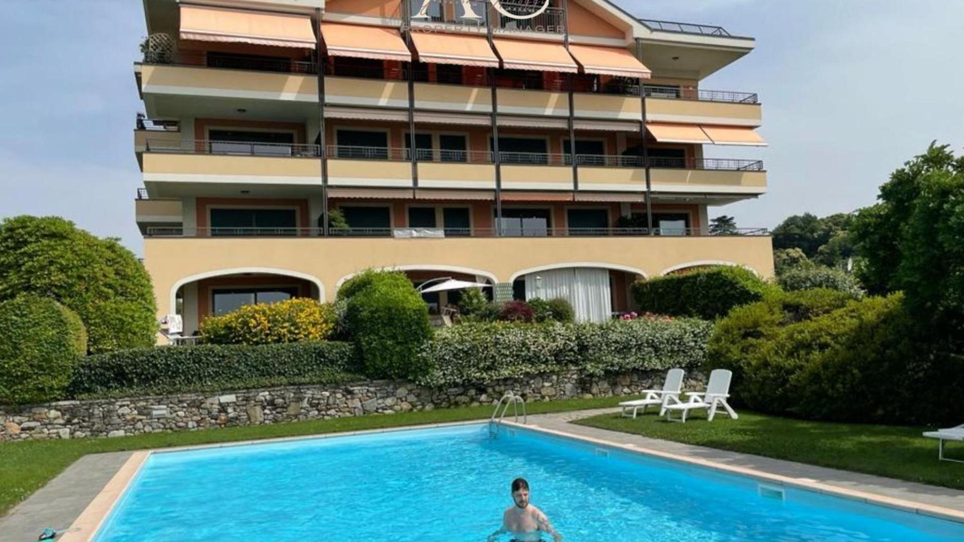 The House On The Lake Reno Di Leggiuno Exterior photo